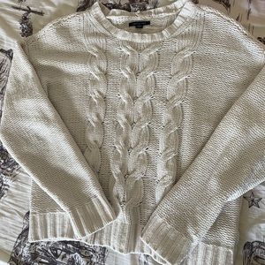 White/cream knitted sweater!